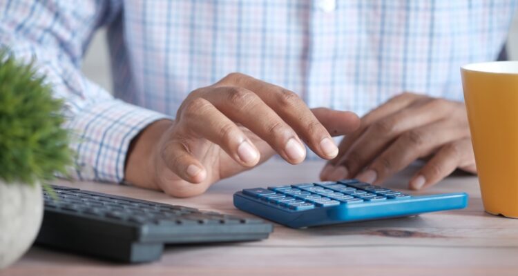 HOUSEHOLD FINANCIAL FIRST AID: TREAT UNEXPECTED EXPENSES