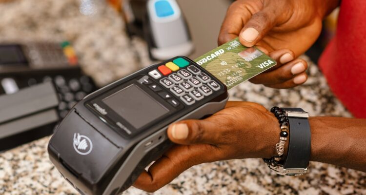 FREELANCE FINANCES DEMYSTIFIED: THRIVE IN 2024